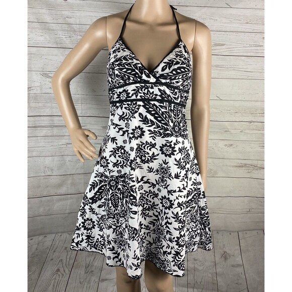 Speechless Sundress Juniors Size 3 Black White Floral Print Tie Halter Smocked - Picture 1 of 12
